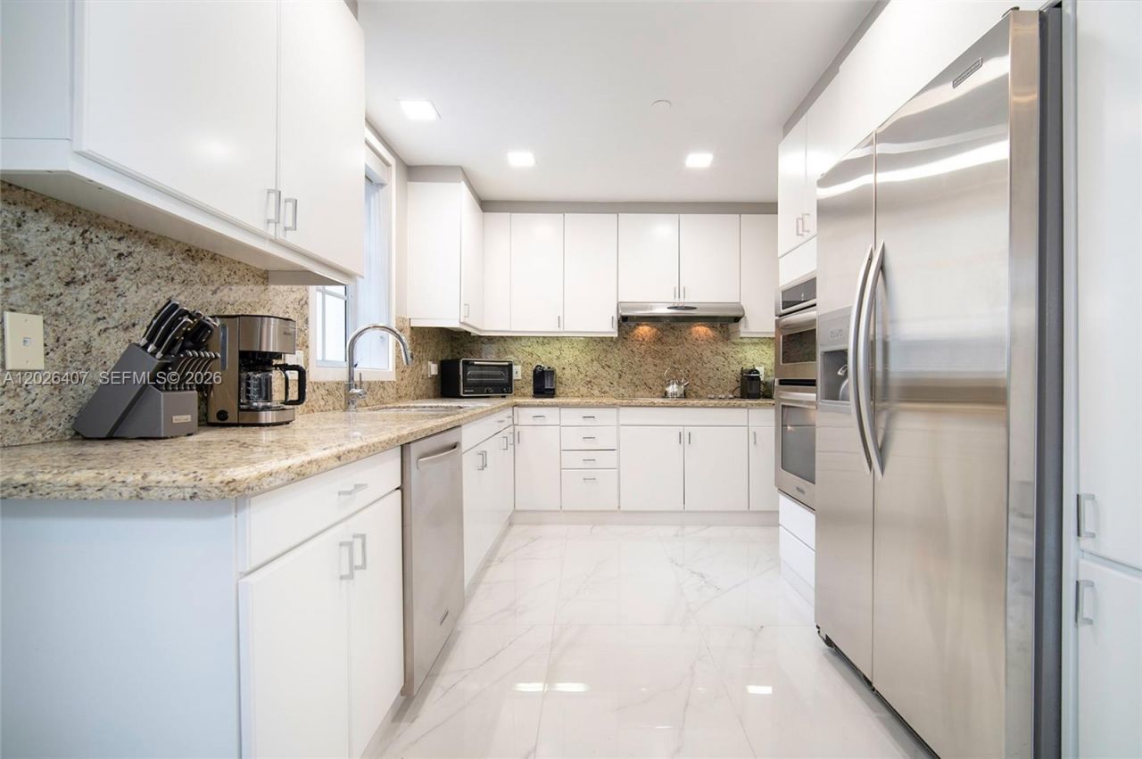 19211 Fisher Island Dr , Unit 19211, Miami Beach, FL 33109 Photo