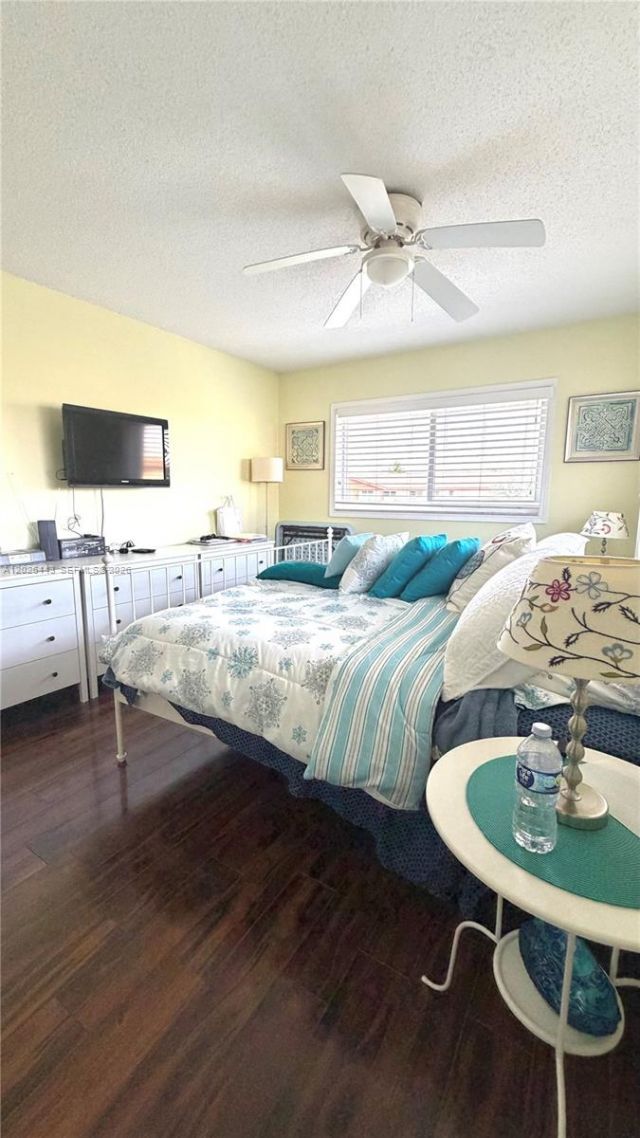 5300 Washington St , Unit D309, Hollywood, FL 33021 Photo