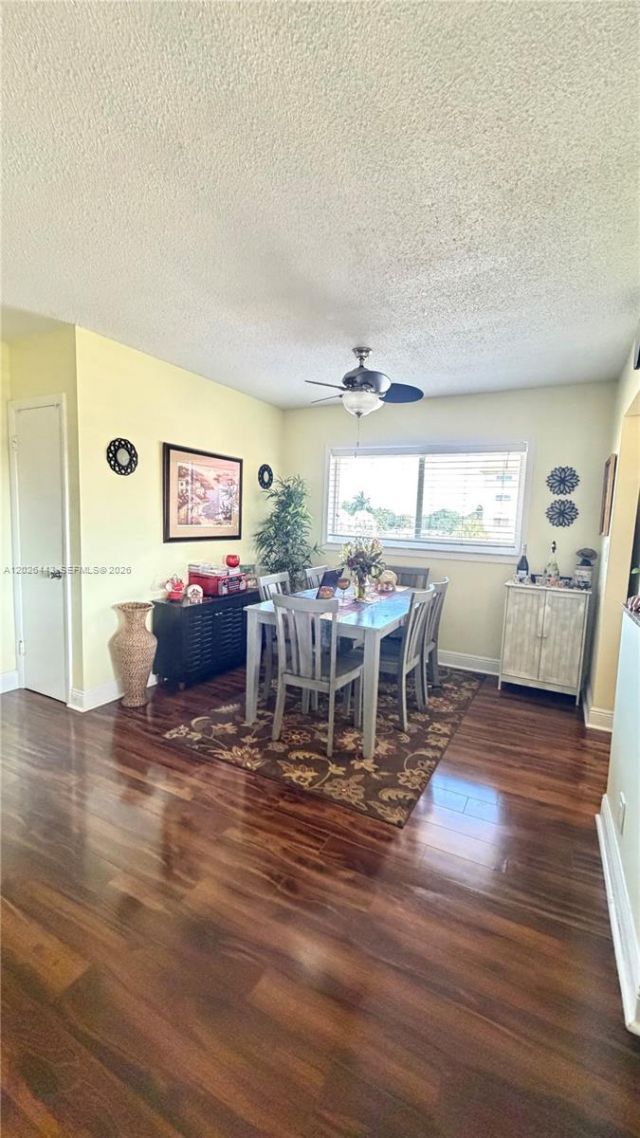 5300 Washington St , Unit D309, Hollywood, FL 33021 Photo