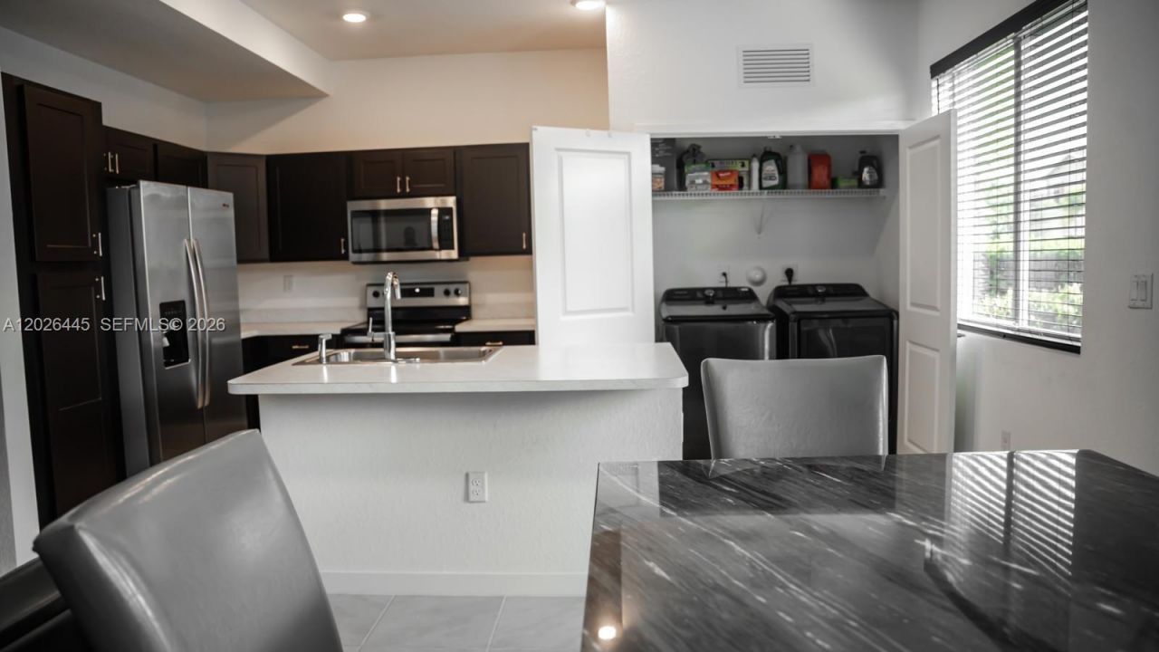 1202 NW 208th Ter, Unit 1202, Miami Gardens, FL 33169 Photo