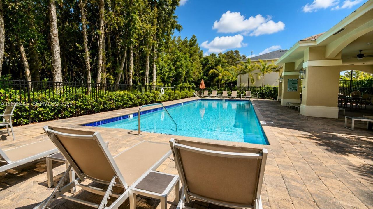 1202 NW 208th Ter, Unit 1202, Miami Gardens, FL 33169 Photo