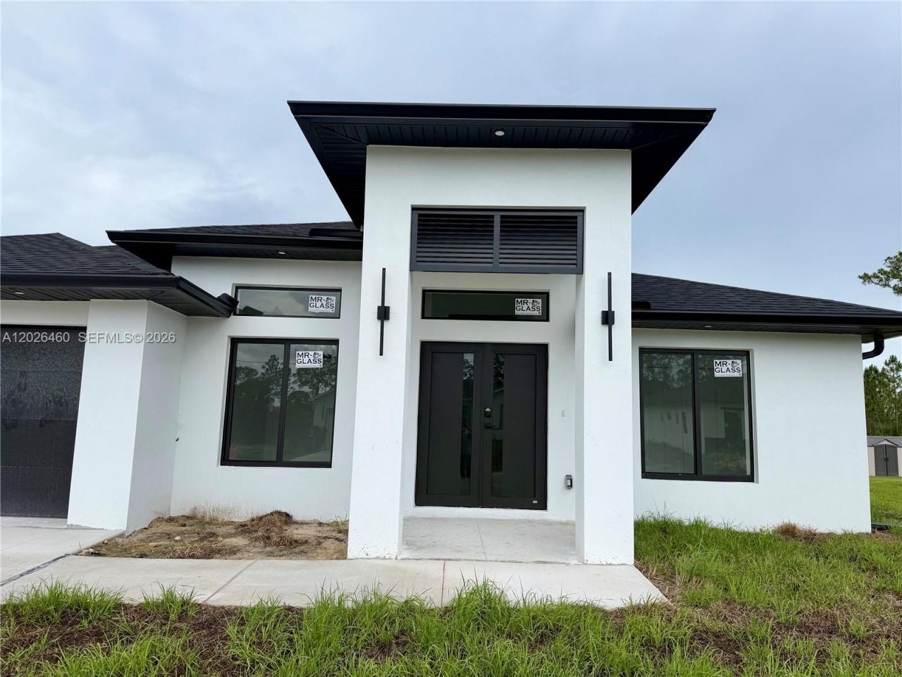 911 Cleveland Ave , Lehigh Acres, FL 33972 Photo