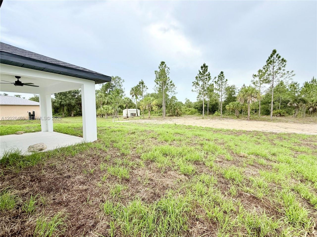 911 Cleveland Ave, Lehigh Acres, FL 33972 Photo