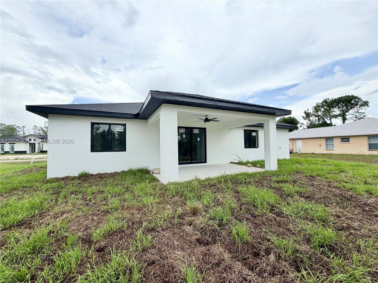 911 Cleveland Ave, Lehigh Acres, FL 33972 Photo