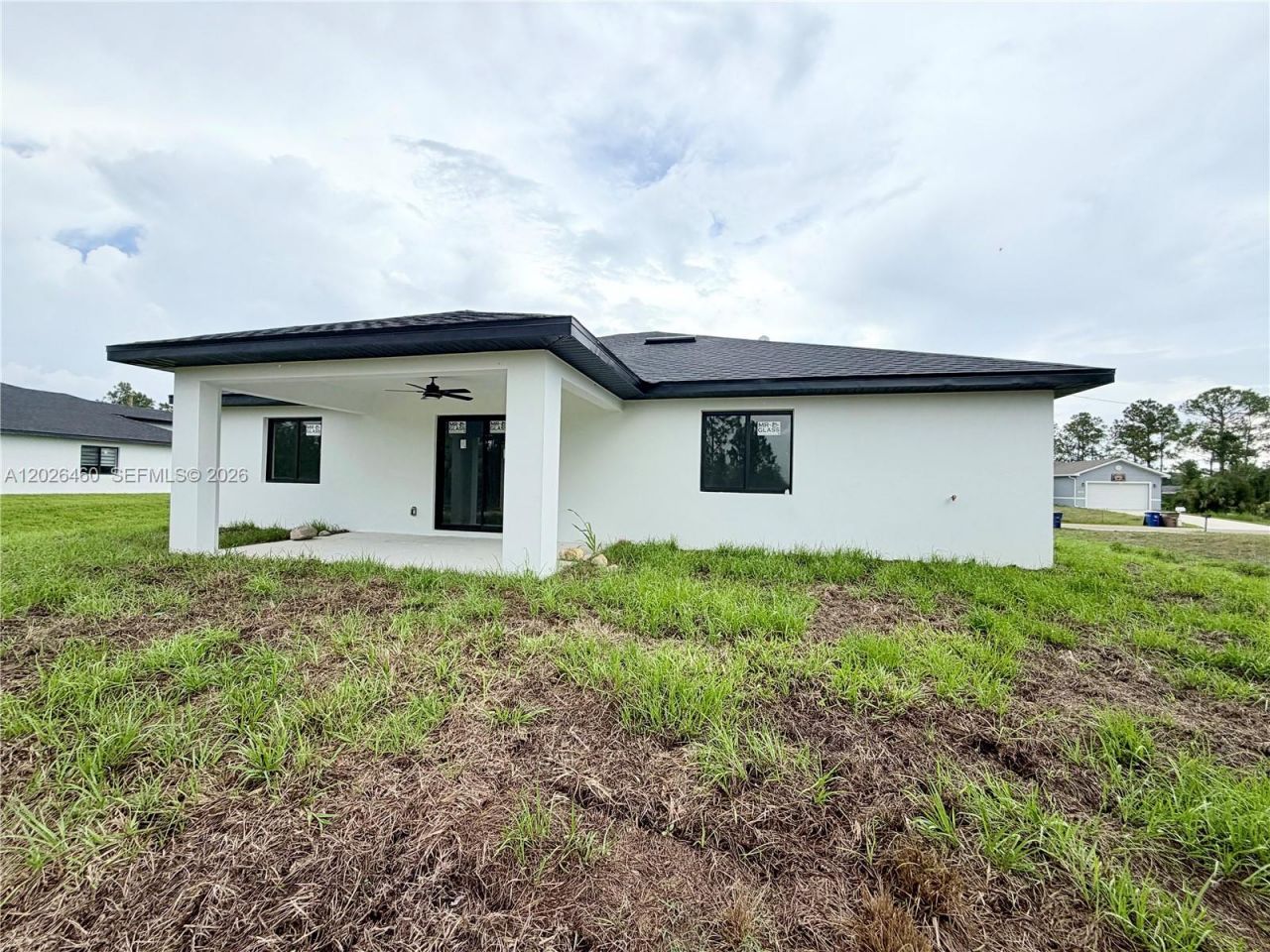 911 Cleveland Ave, Lehigh Acres, FL 33972 Photo