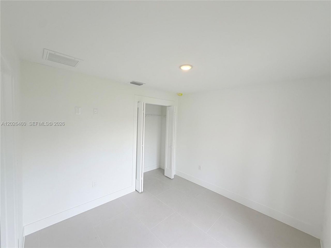 911 Cleveland Ave, Lehigh Acres, FL 33972 Photo