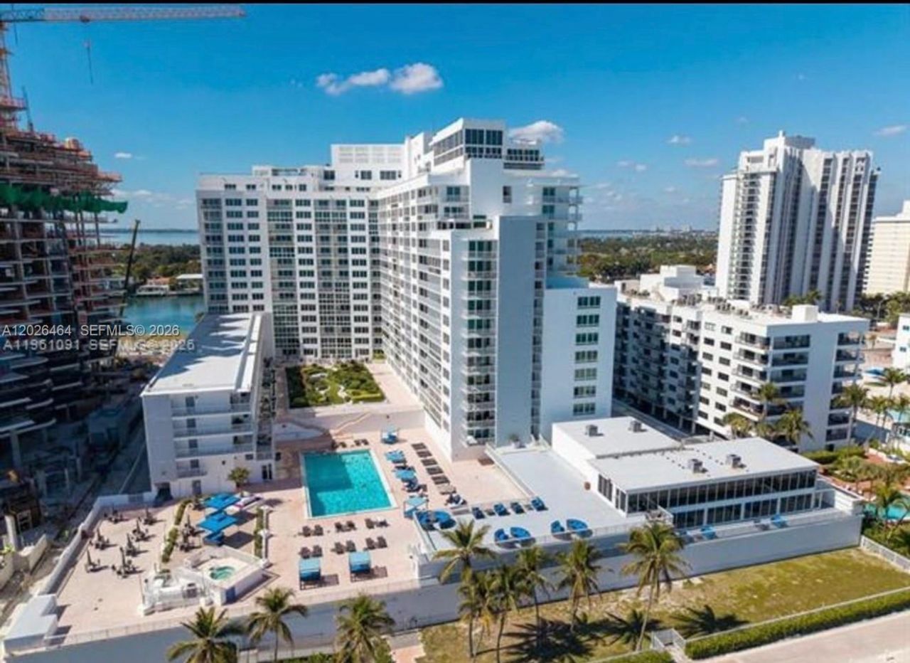 5401 Collins Ave , Unit 1022, Miami Beach, FL 33140 Photo