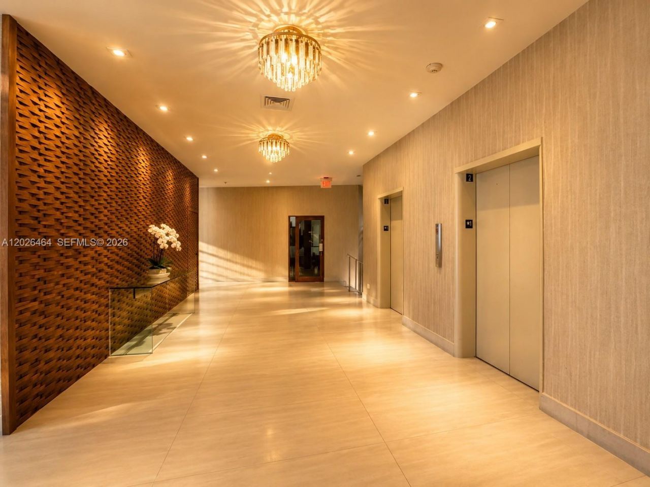 5401 Collins Ave , Unit 1022, Miami Beach, FL 33140 Photo