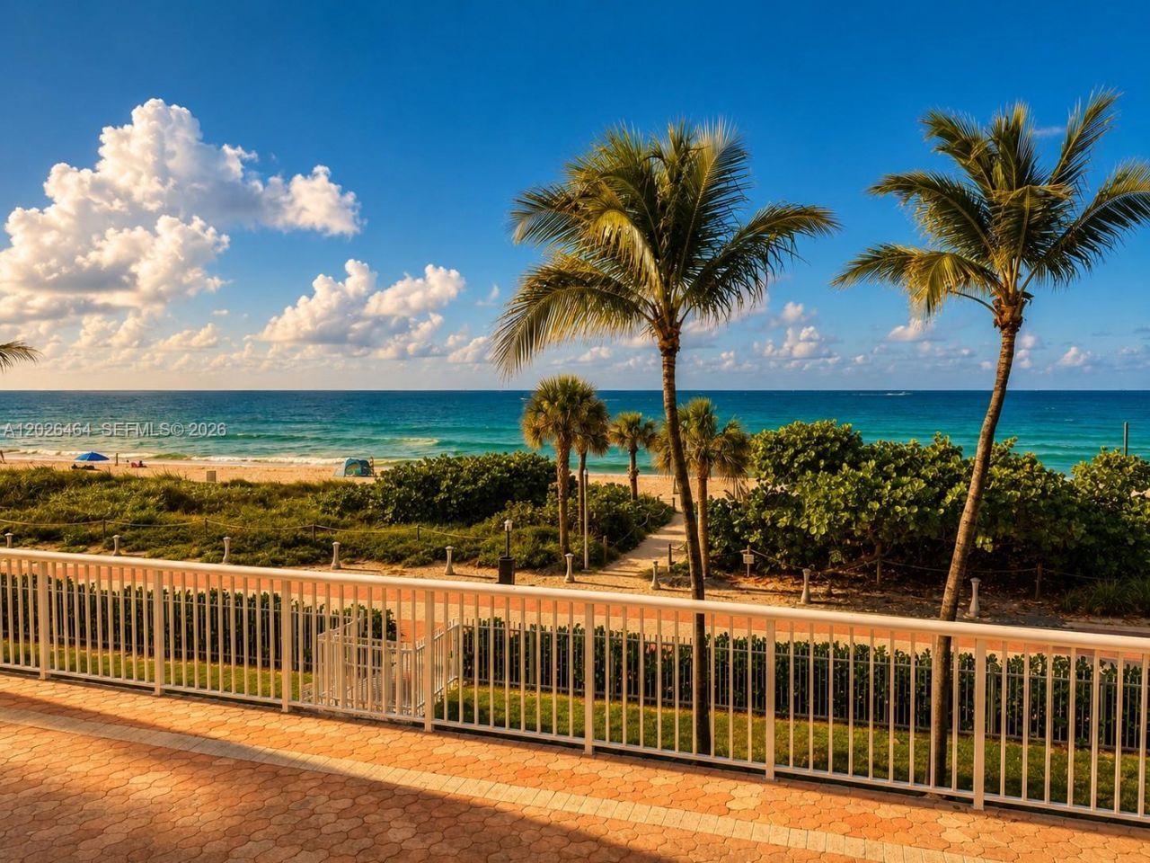 5401 Collins Ave , Unit 1022, Miami Beach, FL 33140 Photo
