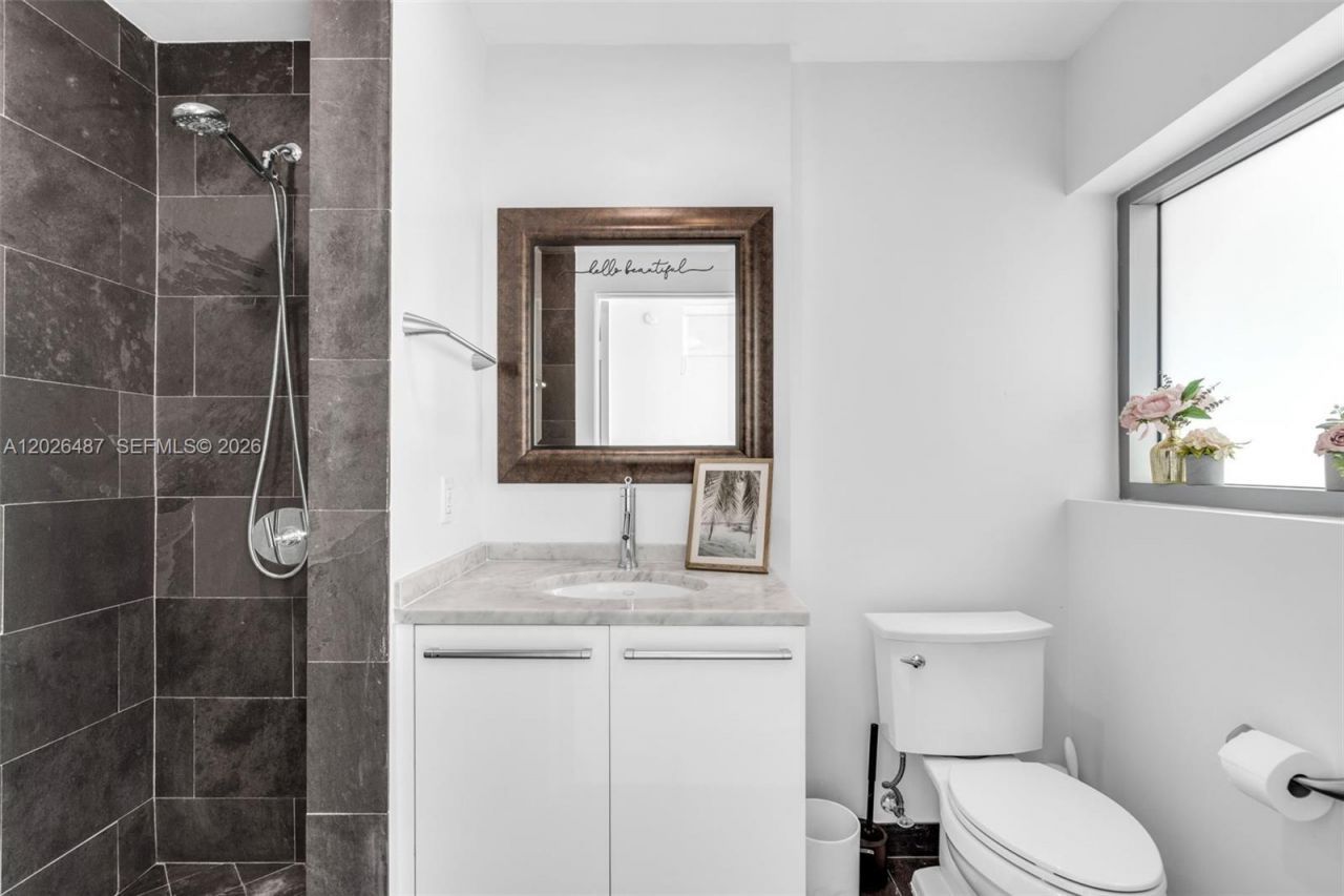 900 Biscayne Blvd, Unit 4412, Miami, FL 33132 Photo