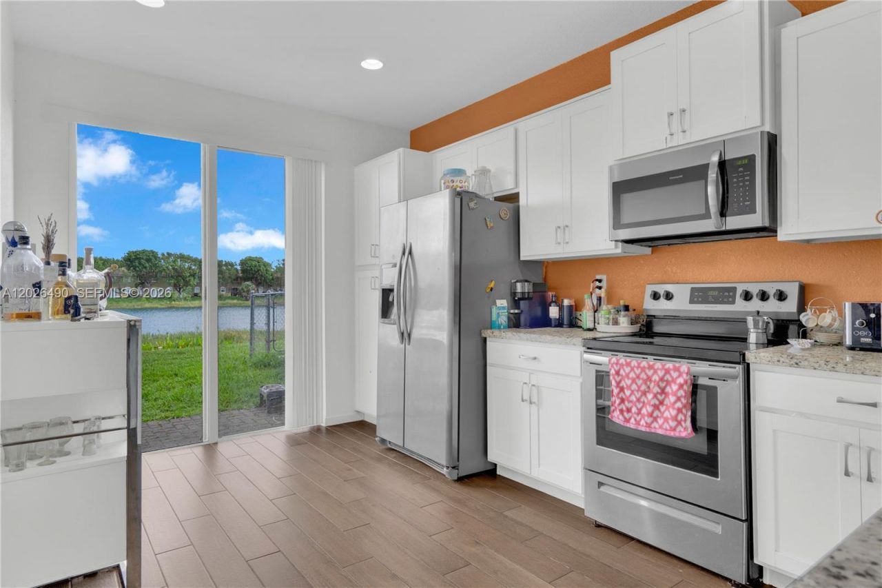 2377 SE 14th St , Homestead, FL 33035 Photo