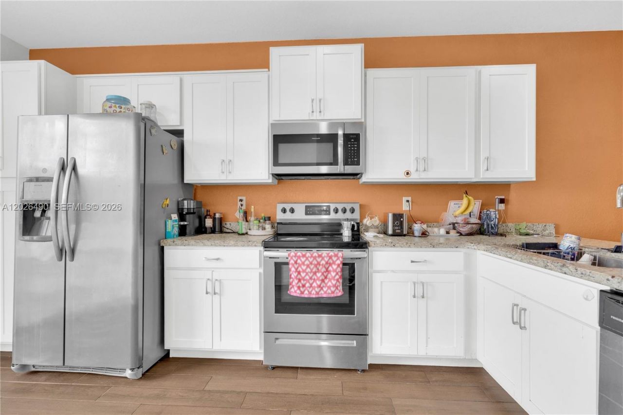 2377 SE 14th St , Homestead, FL 33035 Photo
