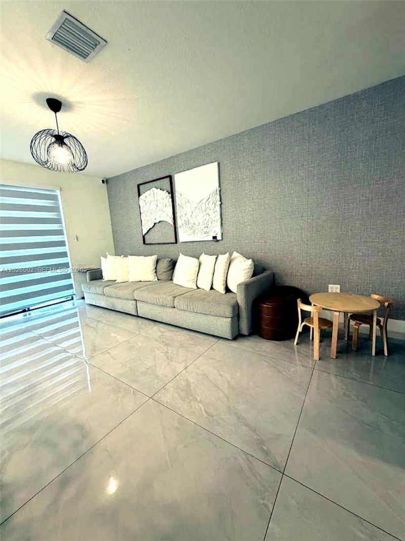 Please Call For Address, Hialeah, FL 33018 Photo
