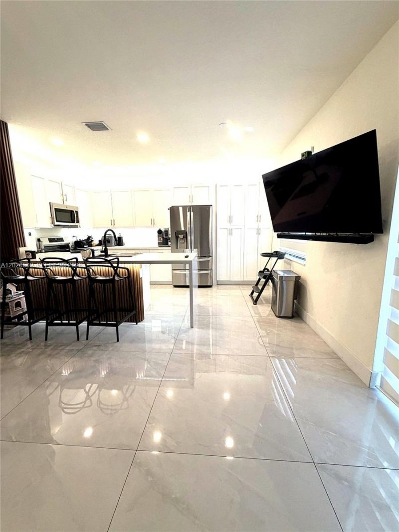 Please Call For Address, Hialeah, FL 33018 Photo