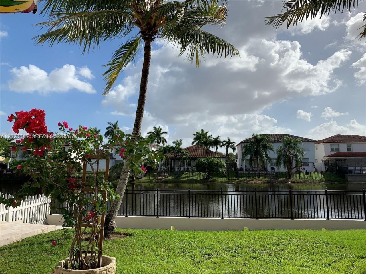 1065 SW 150th Pl, Miami, FL 33194 Photo
