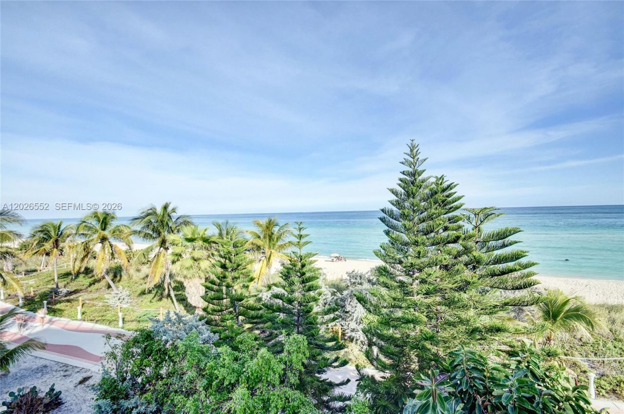 5445 Collins Ave , Unit P2, Miami Beach, FL 33140 Photo