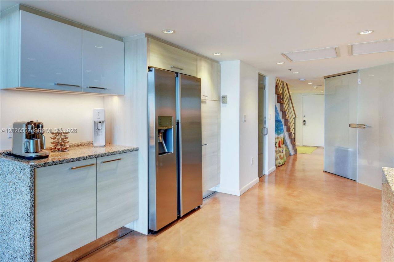 5445 Collins Ave , Unit P2, Miami Beach, FL 33140 Photo