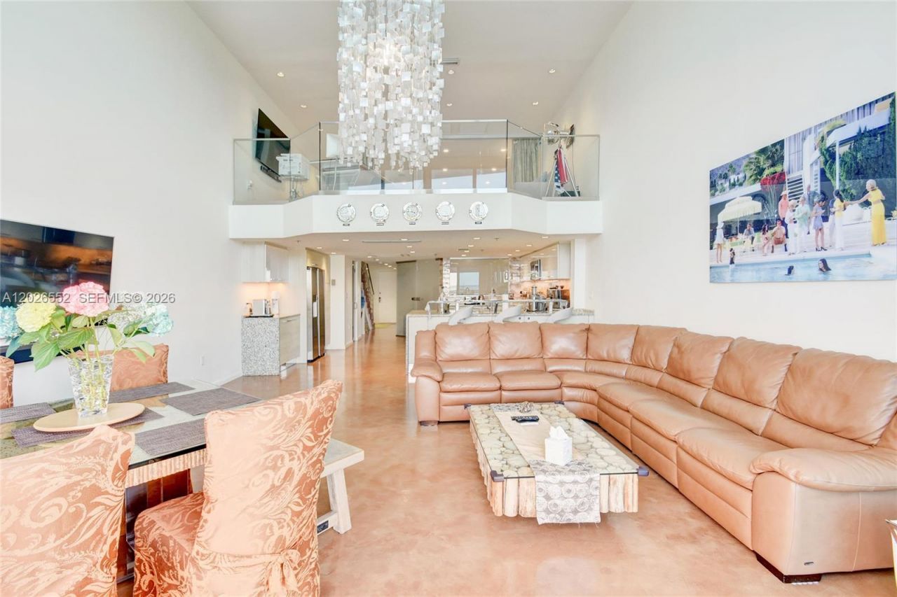 5445 Collins Ave , Unit P2, Miami Beach, FL 33140 Photo