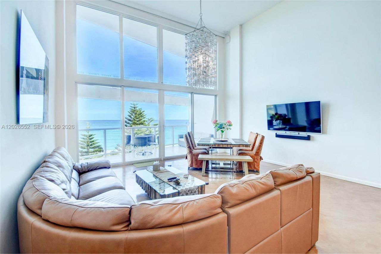 5445 Collins Ave , Unit P2, Miami Beach, FL 33140 Photo