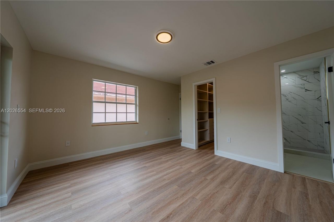 370 Flagami Blvd , Unit 370, Miami, FL 33144 Photo