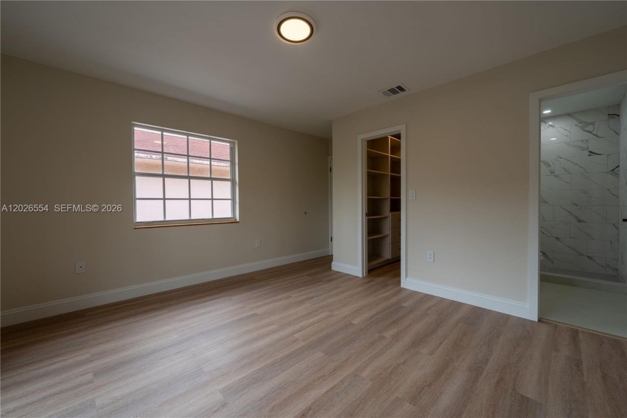 370 Flagami Blvd , Unit 370, Miami, FL 33144 Photo