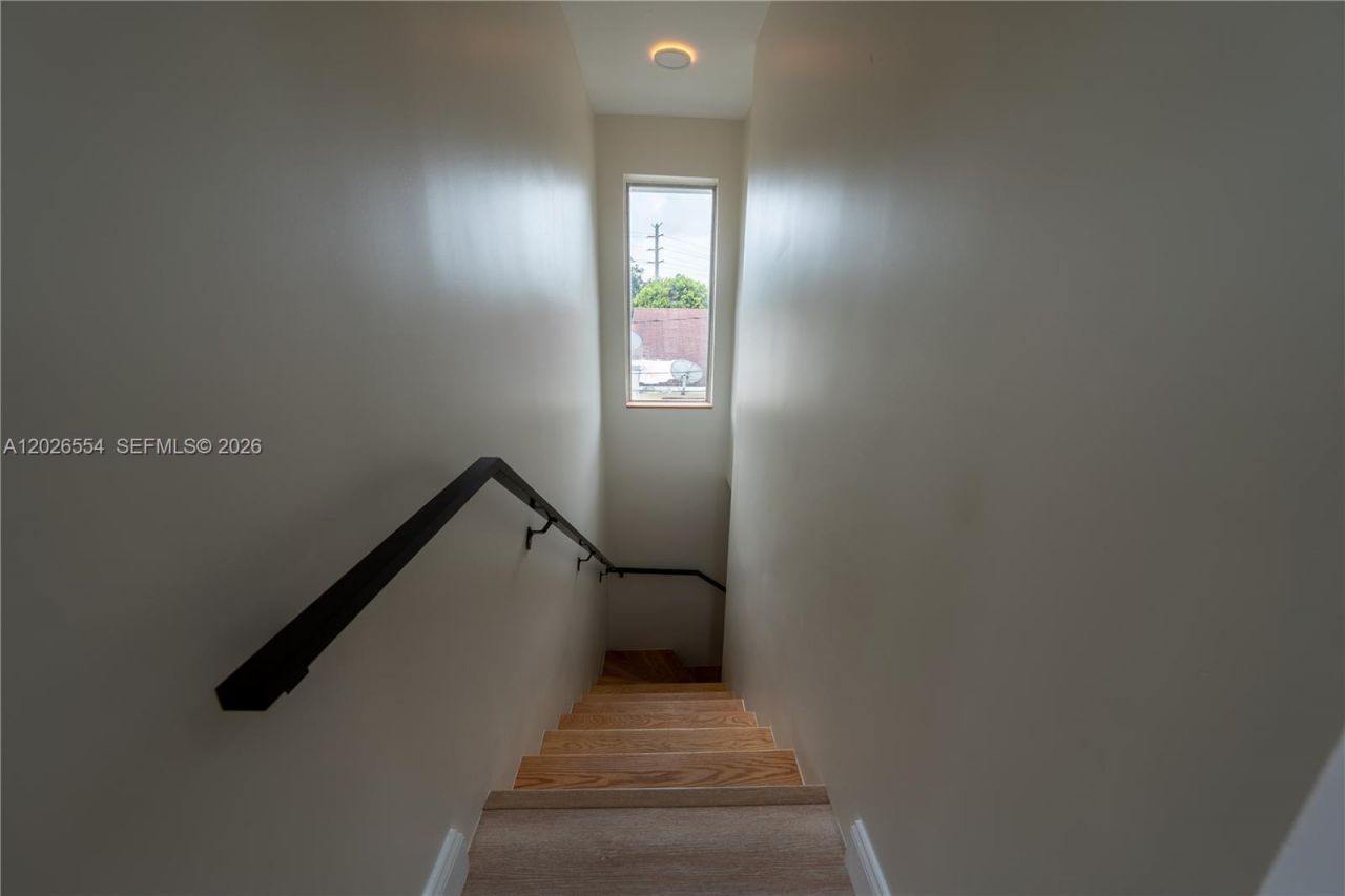 370 Flagami Blvd , Unit 370, Miami, FL 33144 Photo