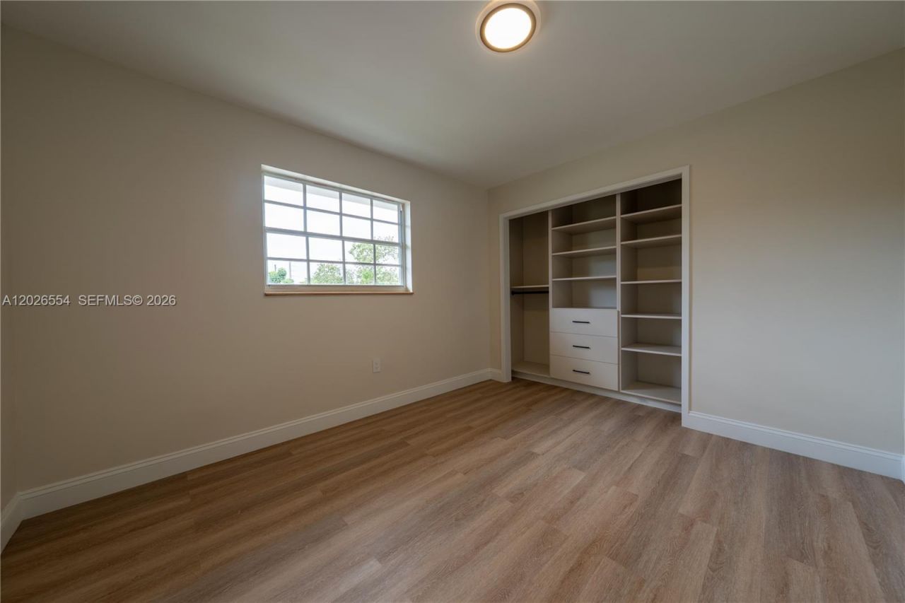 370 Flagami Blvd , Unit 370, Miami, FL 33144 Photo