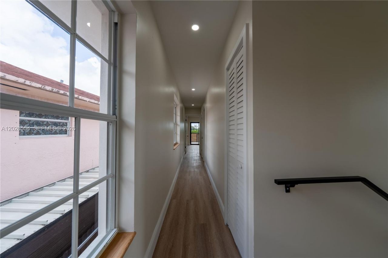 370 Flagami Blvd , Unit 370, Miami, FL 33144 Photo
