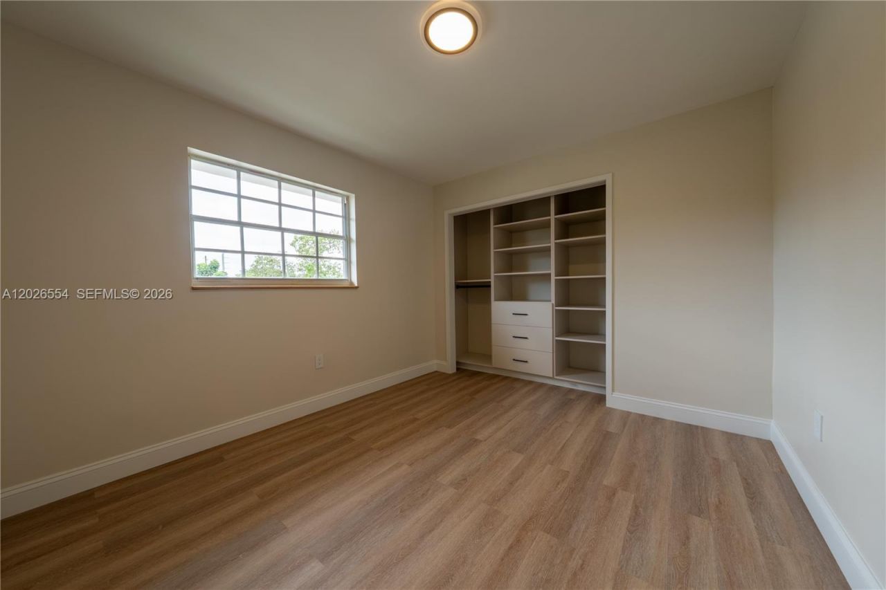 370 Flagami Blvd , Unit 370, Miami, FL 33144 Photo