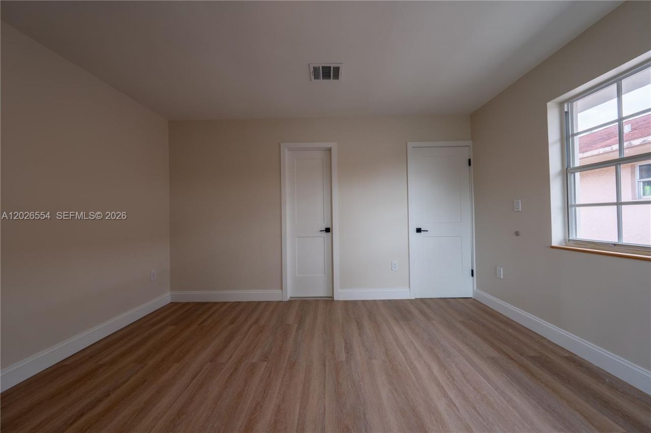 370 Flagami Blvd , Unit 370, Miami, FL 33144 Photo