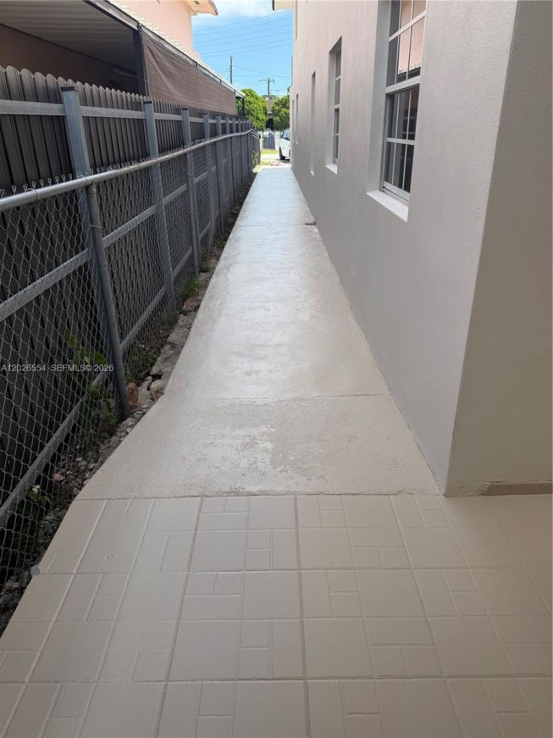 370 Flagami Blvd , Unit 370, Miami, FL 33144 Photo