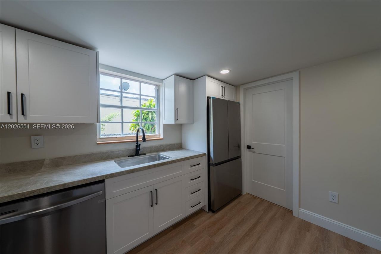 370 Flagami Blvd , Unit 370, Miami, FL 33144 Photo