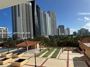 210 174th St , Unit 502, Sunny Isles Beach, FL 33160 Photo