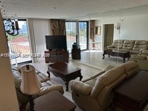 210 174th St , Unit 502, Sunny Isles Beach, FL 33160 Photo