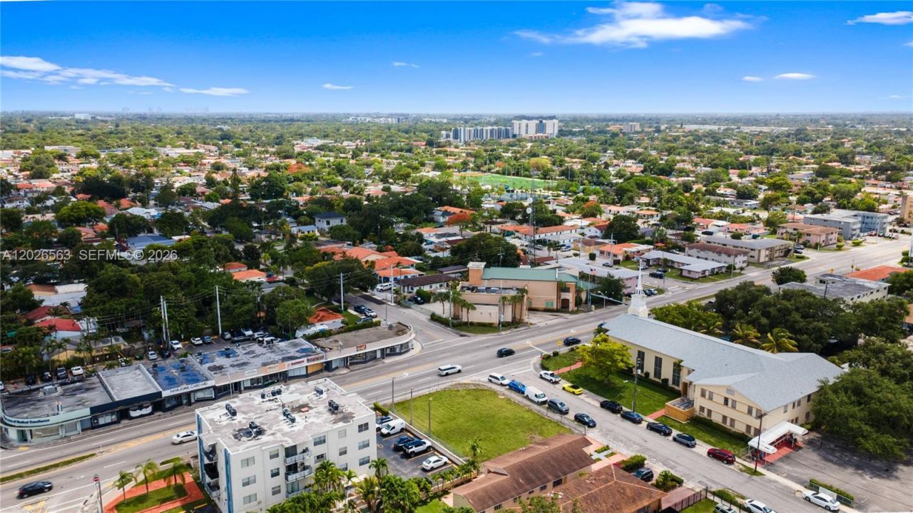 5895 W Flagler St , Miami, FL 33144 Photo