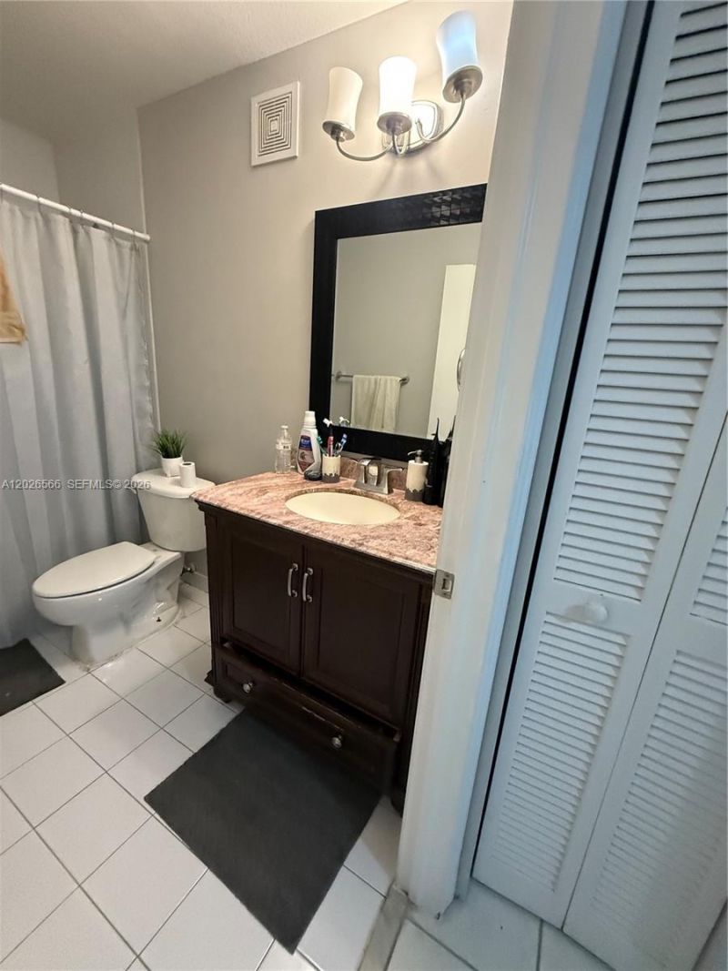 7145 NW 173rd Dr , Unit 1106, Hialeah, FL 33015 Photo