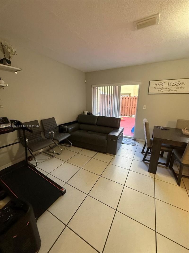 7145 NW 173rd Dr , Unit 1106, Hialeah, FL 33015 Photo