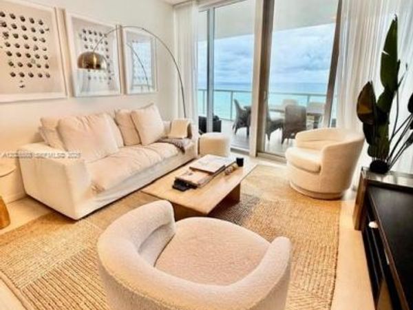 17121 Collins Ave, Unit 1207, Sunny Isles Beach, FL 33160