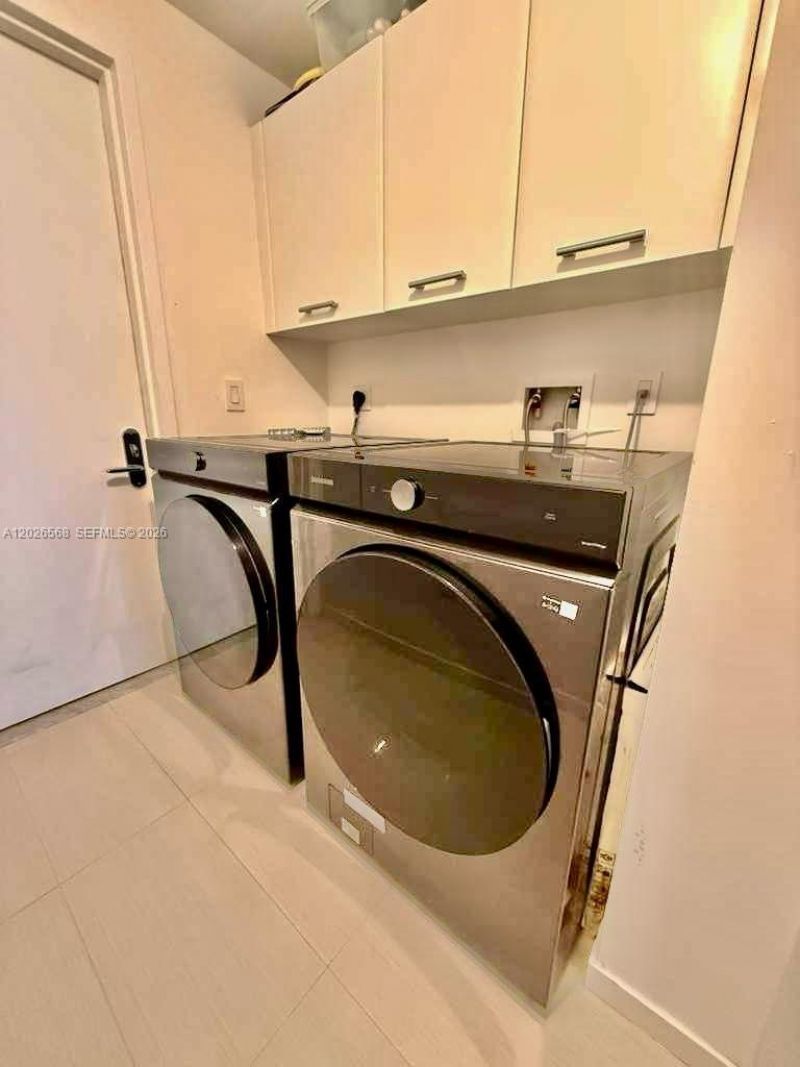 17121 Collins Ave, Unit 1207, Sunny Isles Beach, FL 33160 Photo