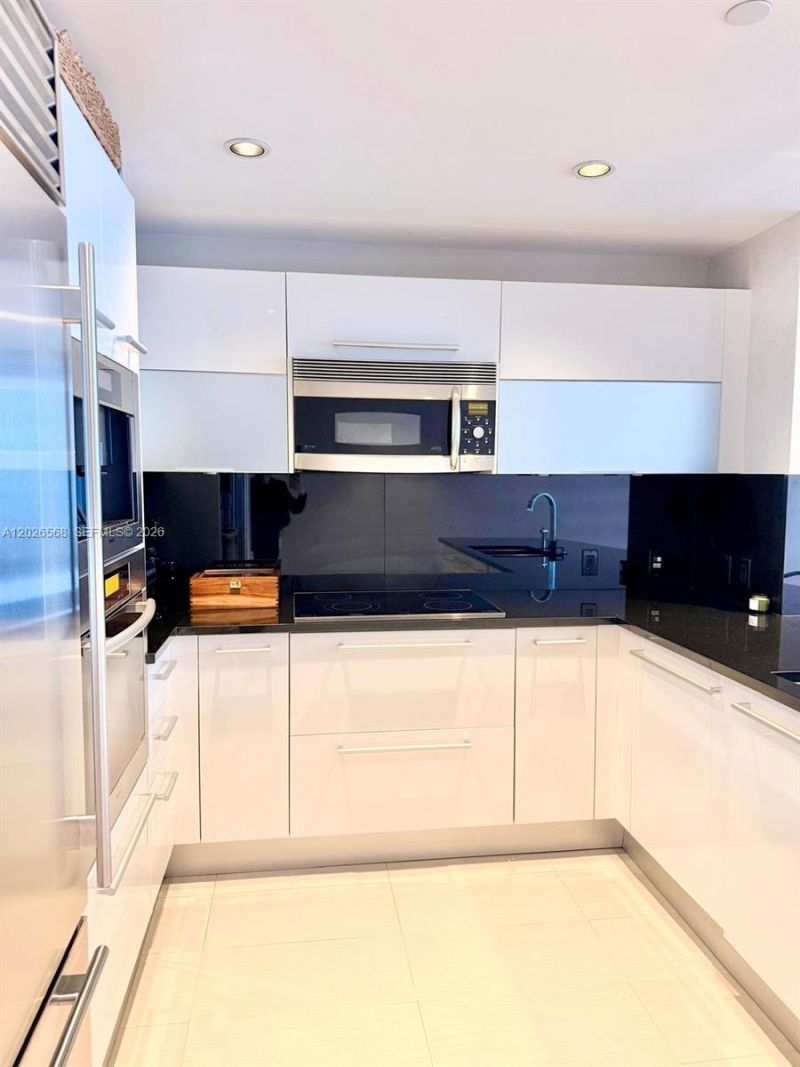 17121 Collins Ave, Unit 1207, Sunny Isles Beach, FL 33160 Photo