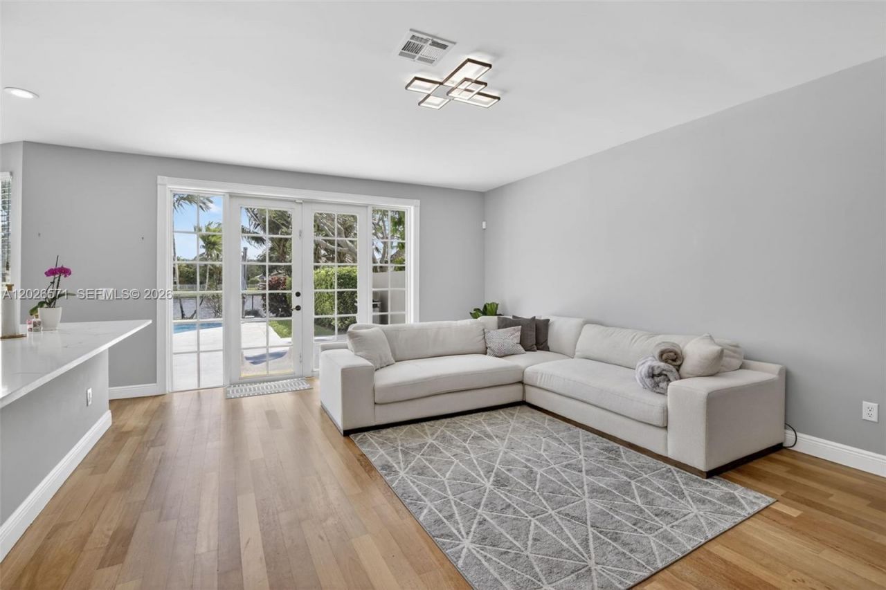 15782 NW 10th St , Pembroke Pines, FL 33028 Photo