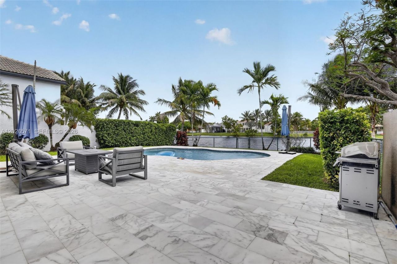 15782 NW 10th St , Pembroke Pines, FL 33028 Photo