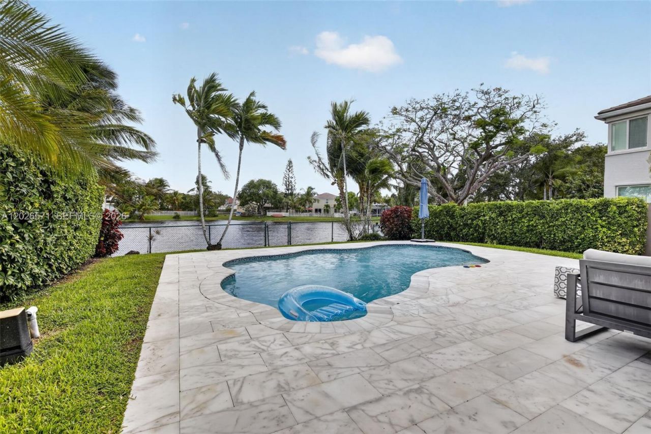 15782 NW 10th St , Pembroke Pines, FL 33028 Photo