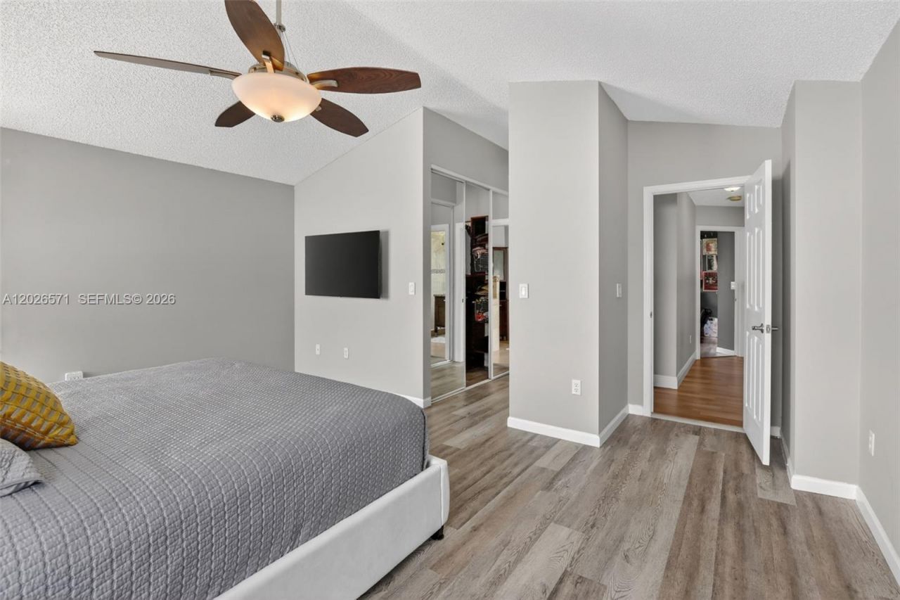 15782 NW 10th St , Pembroke Pines, FL 33028 Photo