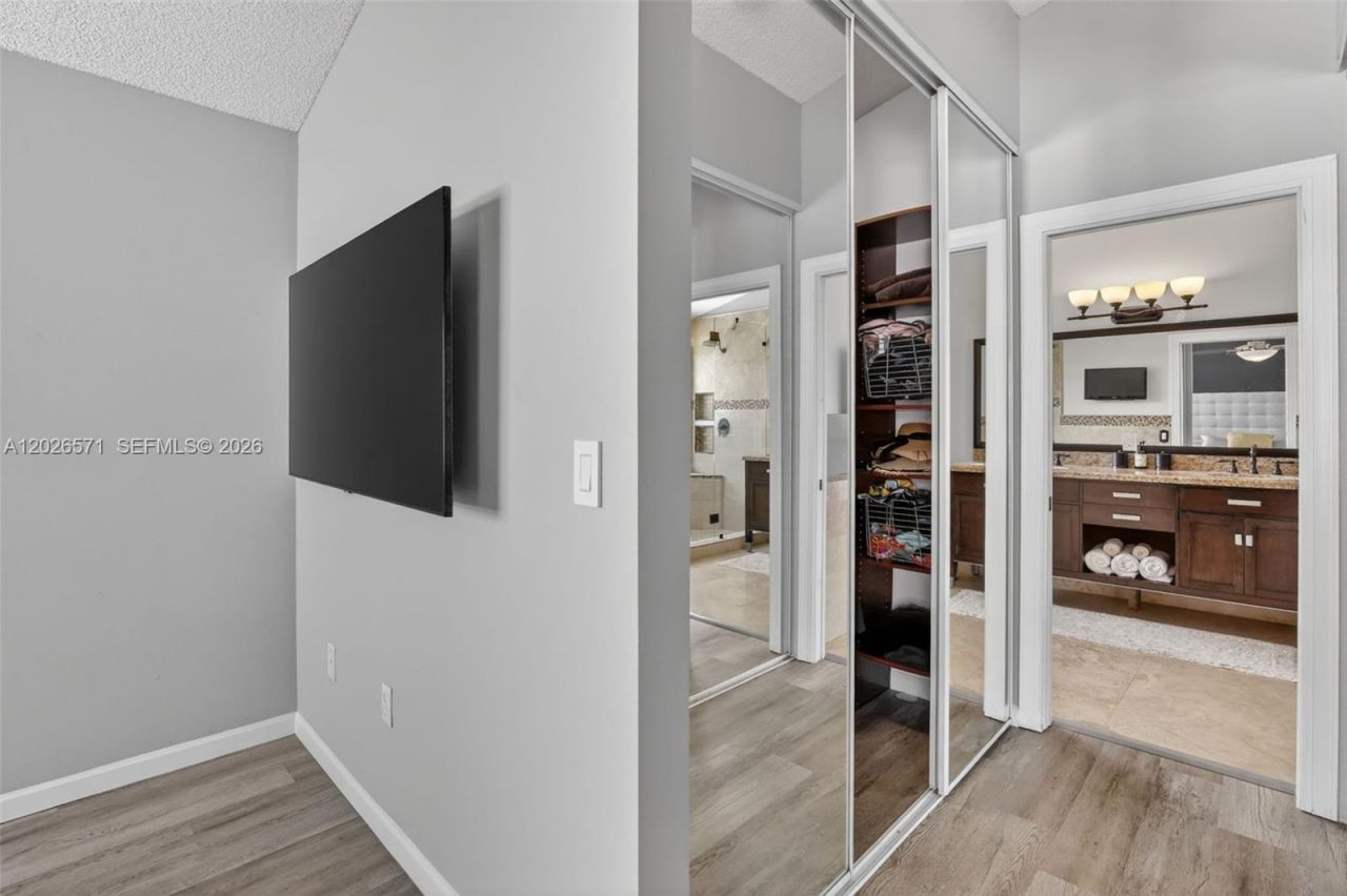 15782 NW 10th St , Pembroke Pines, FL 33028 Photo