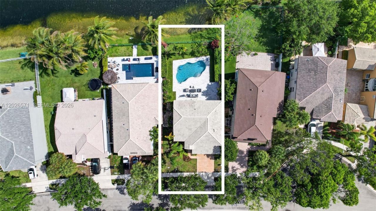 15782 NW 10th St , Pembroke Pines, FL 33028 Photo