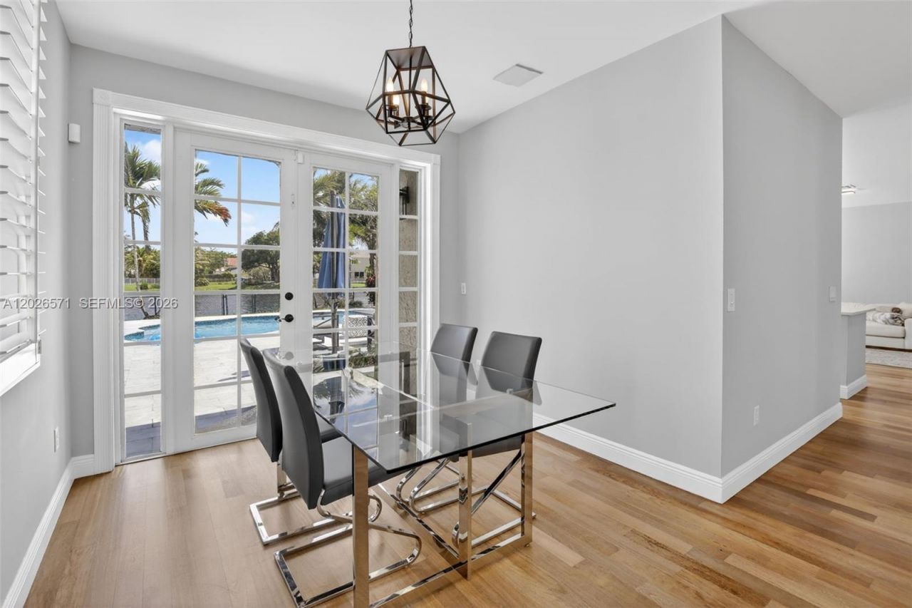 15782 NW 10th St , Pembroke Pines, FL 33028 Photo