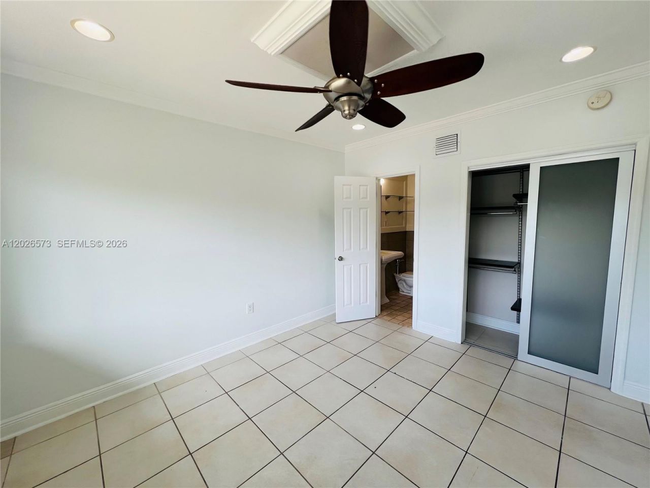 2033 Calais Dr, Unit 5, Miami Beach, FL 33141 Photo