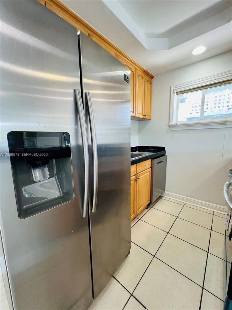 2033 Calais Dr, Unit 5, Miami Beach, FL 33141 Photo