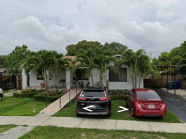 1330 SW 74th Ct , Miami, FL 33144